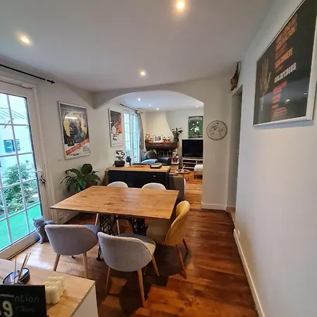 La Maison Cachee Apartment